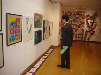120529artfriends.jpg