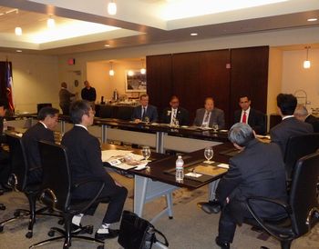 101102convention2.jpg